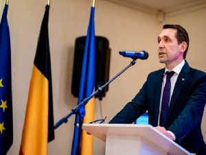 Interview de Mykola TOTCHYTSKI, Ambassadeur d’Ukraine en Belgique et Représentant auprès de l’Union européenne – 21/12/2020