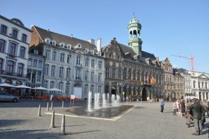 Grad Place Mons