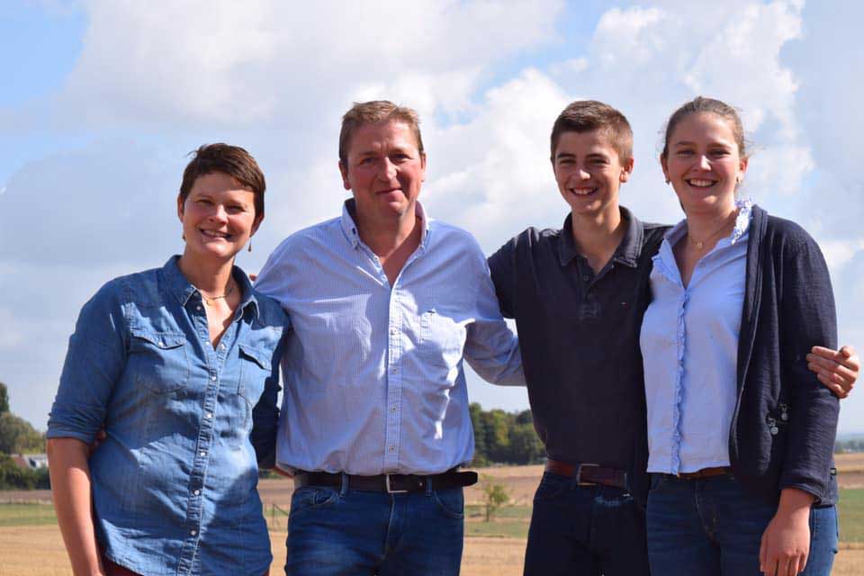 Visite de la ferme, marché de producteurs locaux, barbecue campagnard à la Ferme Fauvarque