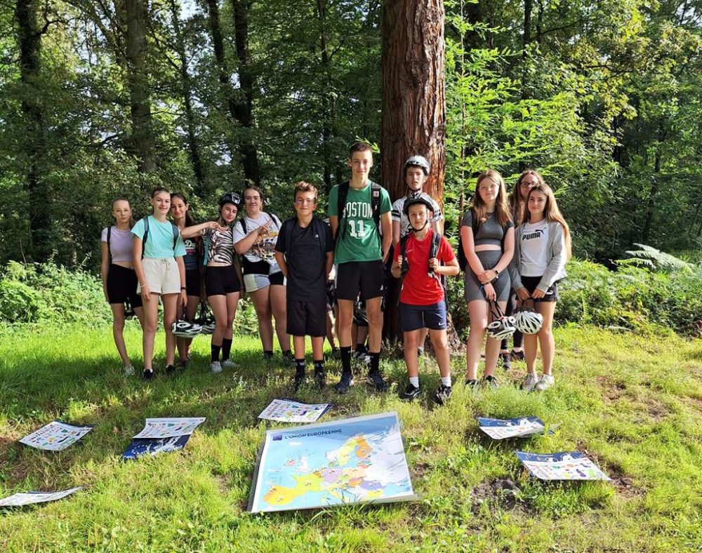 Les plus grands ont, quant à eux, participé à une course d’orientation à vélo.