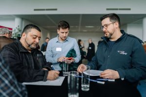 Les participants étaient conviés comme à chaque Brunch info, à continuer à échanger autour de sandwichs et boissons.