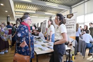 Salon de la transmission agricole en Hainaut : un enjeu clé pour l’avenir de nos fermes 