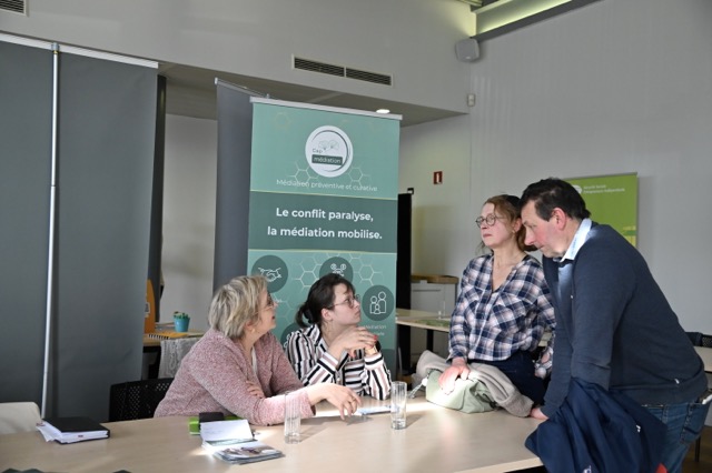 Salon de la transmission agricole en Hainaut : un enjeu clé pour l’avenir de nos fermes 