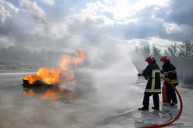 Sécurité incendie & conformité : protégez vos équipes et votre activité !